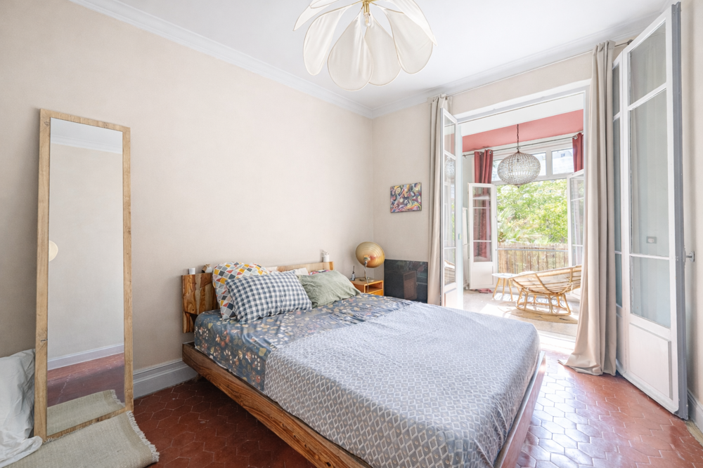 Vente Appartement Charmant 3 pièces (Vue jardin) Nice