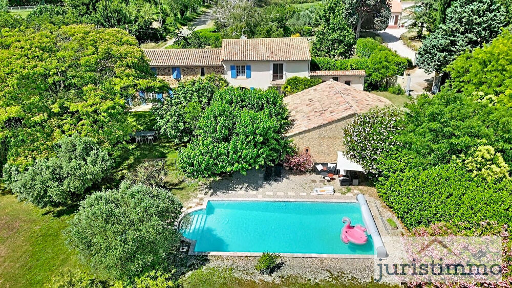 Maison 7 pièces 230 m² · à Piolenc · 230 m² · 695 000 €