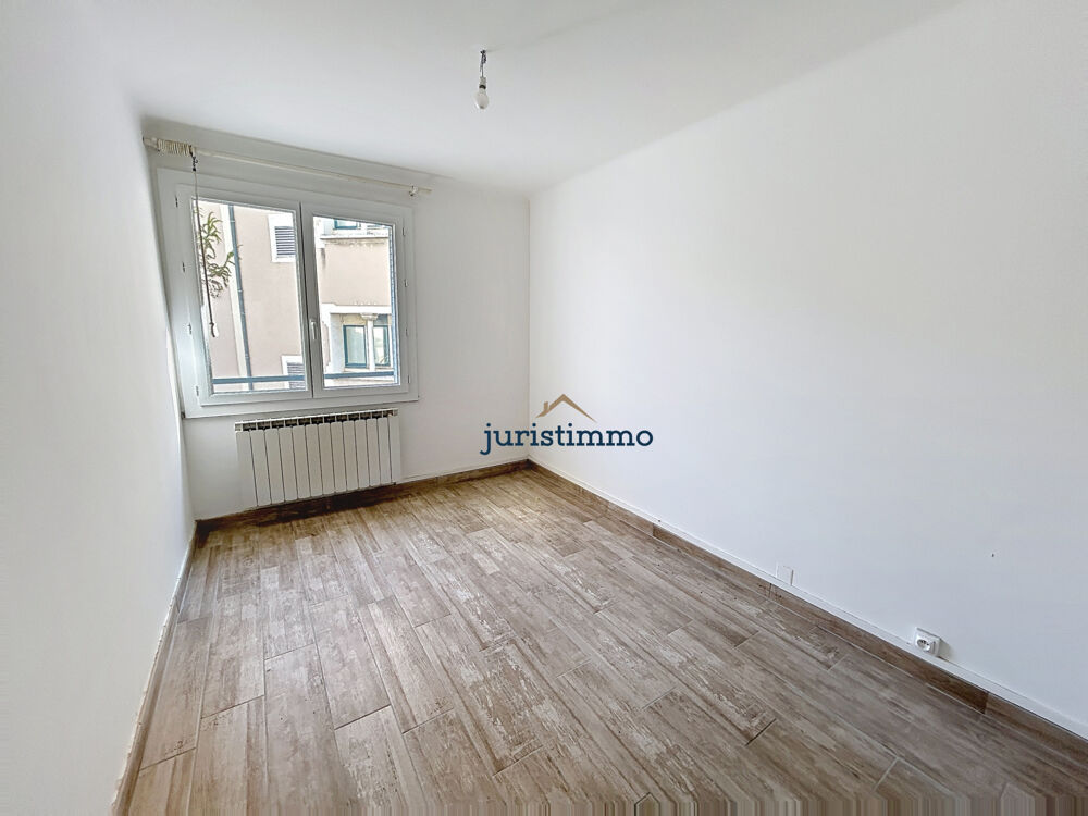 Vente Appartement Appartement T3 avec balcon et cave   Centre-ville de Bollène Bollene
