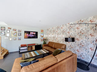  Propriété/château à vendre 6 pièces 172 m²