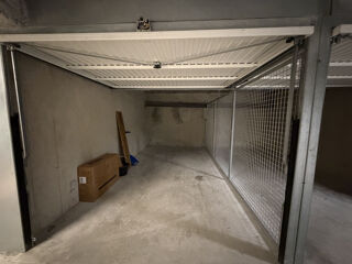  Parking / Garage à vendre 13 m² St ave