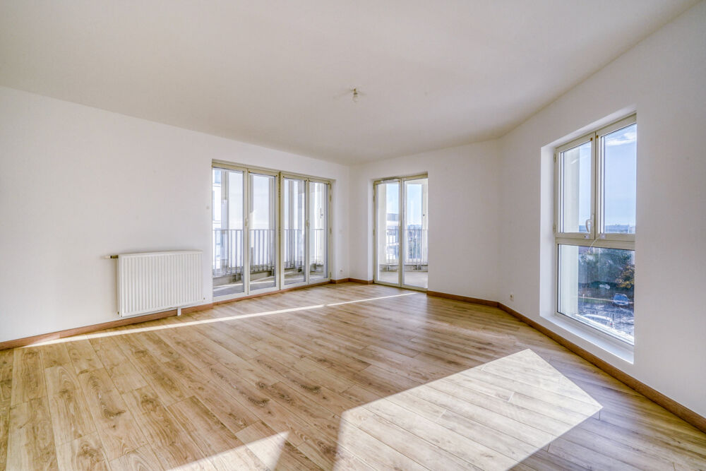 Vente Appartement Appartement 3 pièces de 68m2 avec terrasse et parking Begles