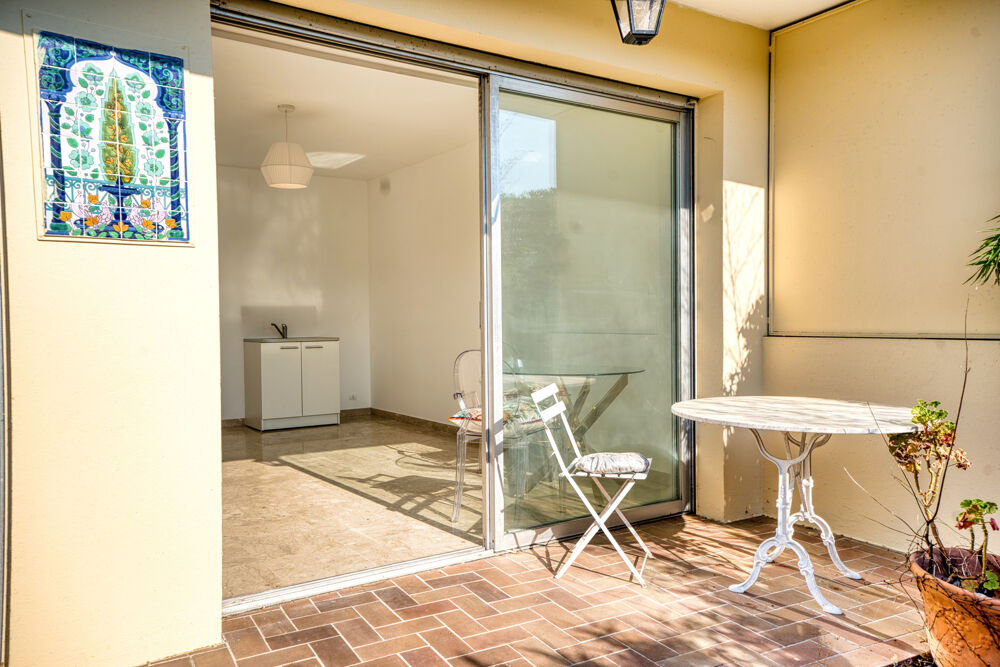 Vente Appartement Nice Valrose - 2p jardin privatif + garage Nice