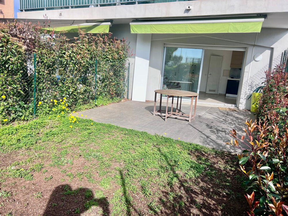 Vente Appartement Studio en rez de jardin à 200m du port et de la mer St laurent du var