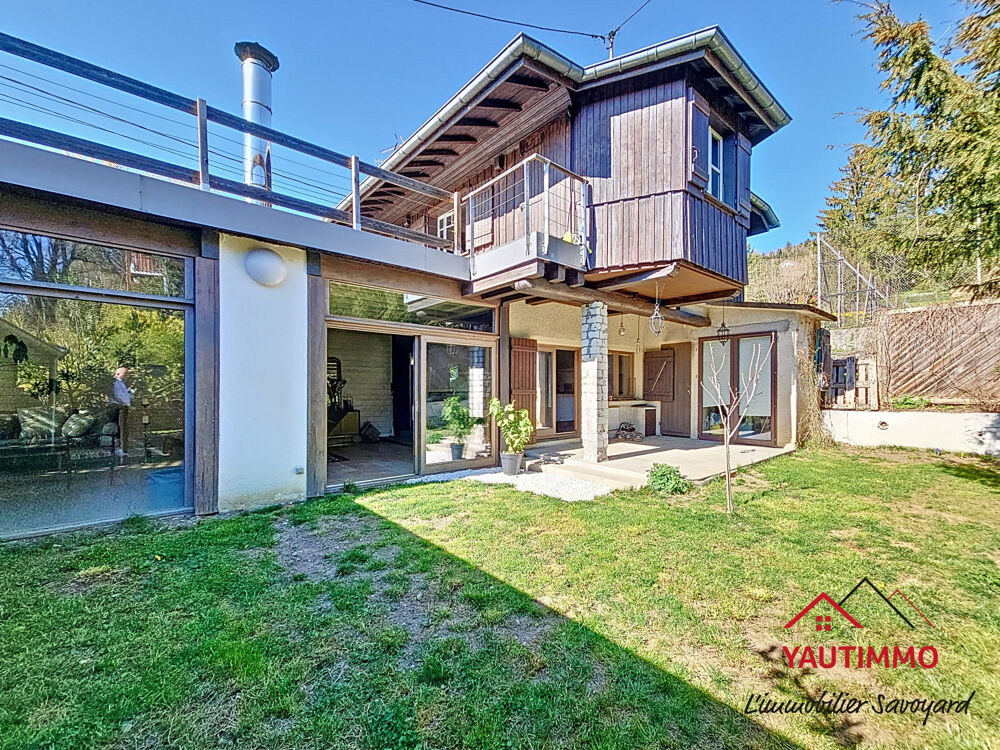 Vente Maison Charmante maison de 113 m2 à Lucinges (Haute-Savoie)   À deux pas de Genève et de la frontière suisse Lucinges