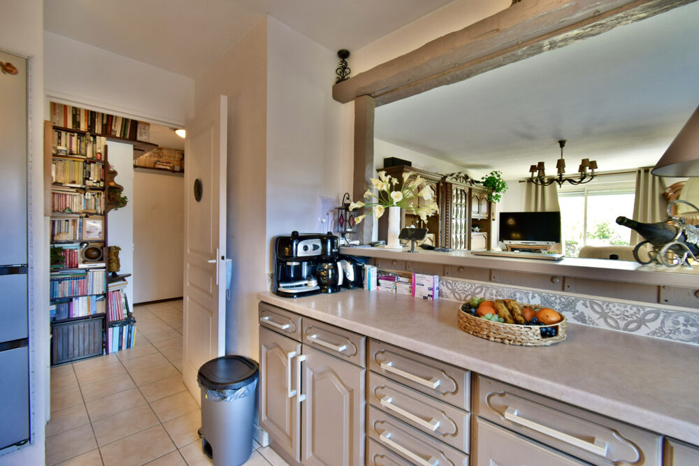 Vente Appartement Sainte-Maxime   T3 avec terrasses, garage et parking, à quelques pas de la mer et du centre ville Ste maxime
