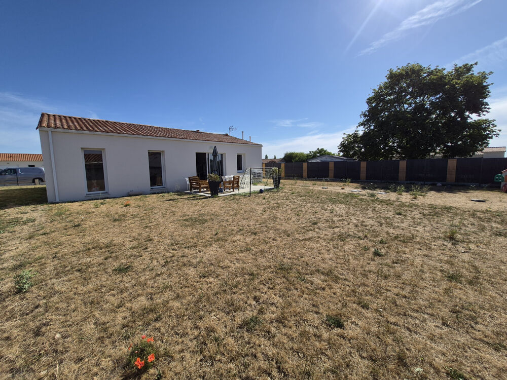 Vente Maison Maison récente de 2023, plain-pied trois chambres au calme. Ste gemme la plaine