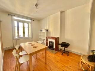  Appartement à louer 3 pièces 70 m²