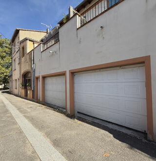  Immeuble à vendre 300 m²