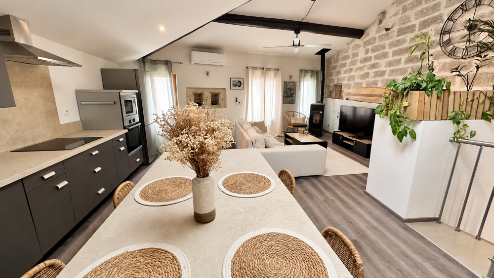 Maison de village de caractère - 95 m2 - Centre-ville 34400 LUNEL-VIEL