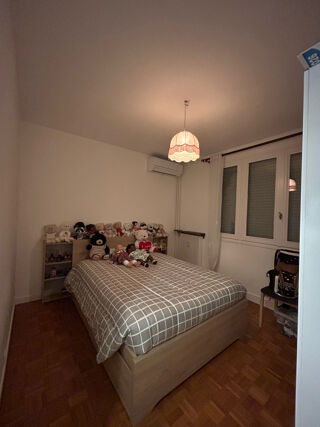  Appartement � vendre 5 pi�ces 98 m�