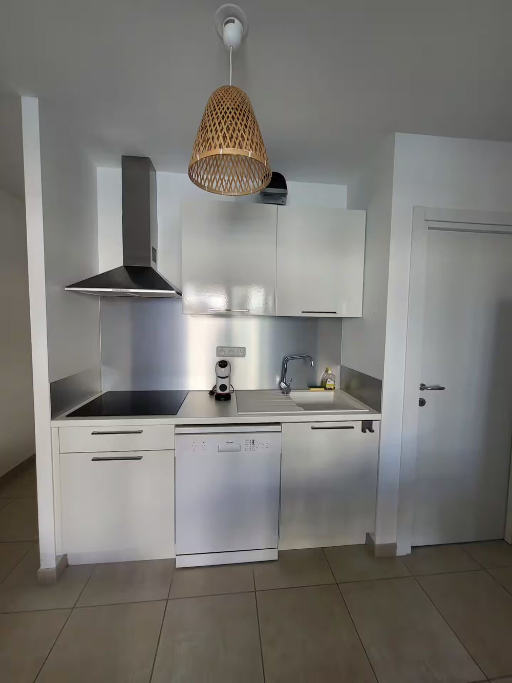 Vente Appartement Marina di Bravone   T3 avec terrasse face piscine, parking privatif et plage à proximité Linguizzetta