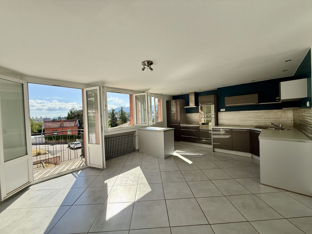 Vente Appartement T3 57m2 GARAGE ET BALCON St etienne