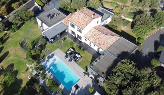  Maison � vendre 8 pi�ces 380 m�