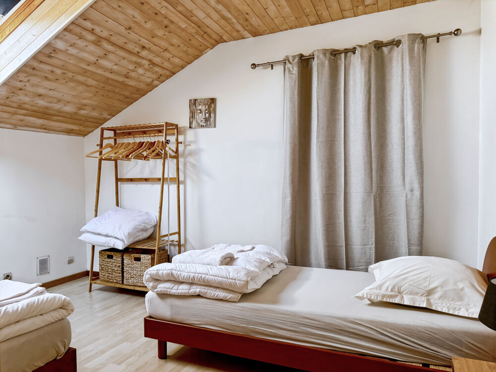 � vendre  Propri�t�/ch�teau Genestelle (07530)