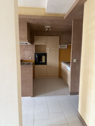  Appartement � vendre 3 pi�ces 85 m�