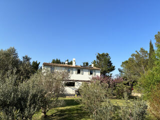  Maison  vendre 6 pices 240 m