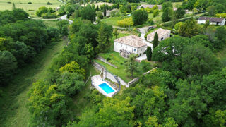  Maison  vendre 12 pices 230 m