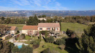  Maison � vendre 7 pi�ces 250 m�