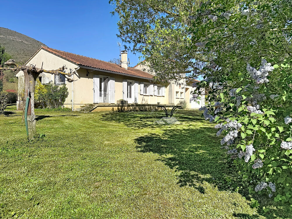 Vente Maison Maison familiale avec garage et grand jardin // Plain-pied Versols et lapeyre