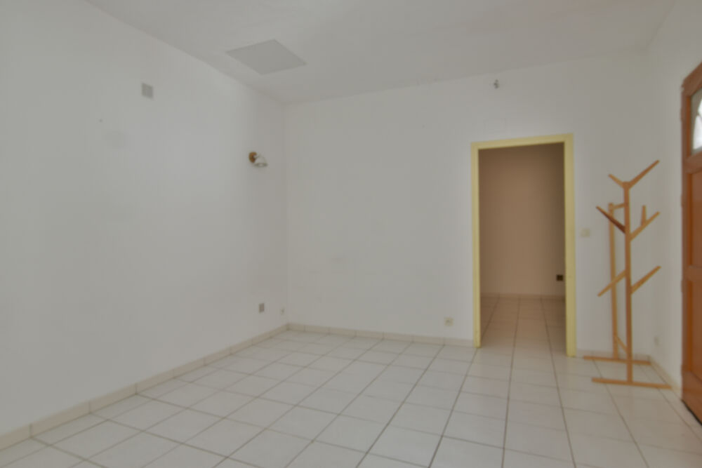 Vente Immeuble ENSEMBLE IMMOBILIER AU CENTRE DE THUIR - JOLI POTENTIEL Thuir