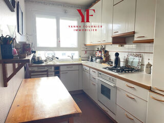  Appartement  vendre 4 pices 82 m