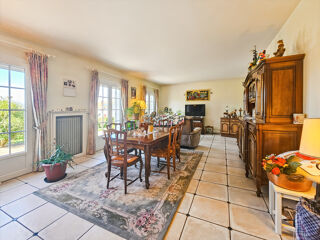  Maison  vendre 7 pices 186 m