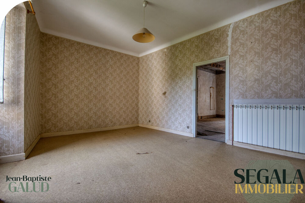 Vente Maison Une maison à repenser à Bor-et-Bar : 101 m2, combles et caves Bor et bar