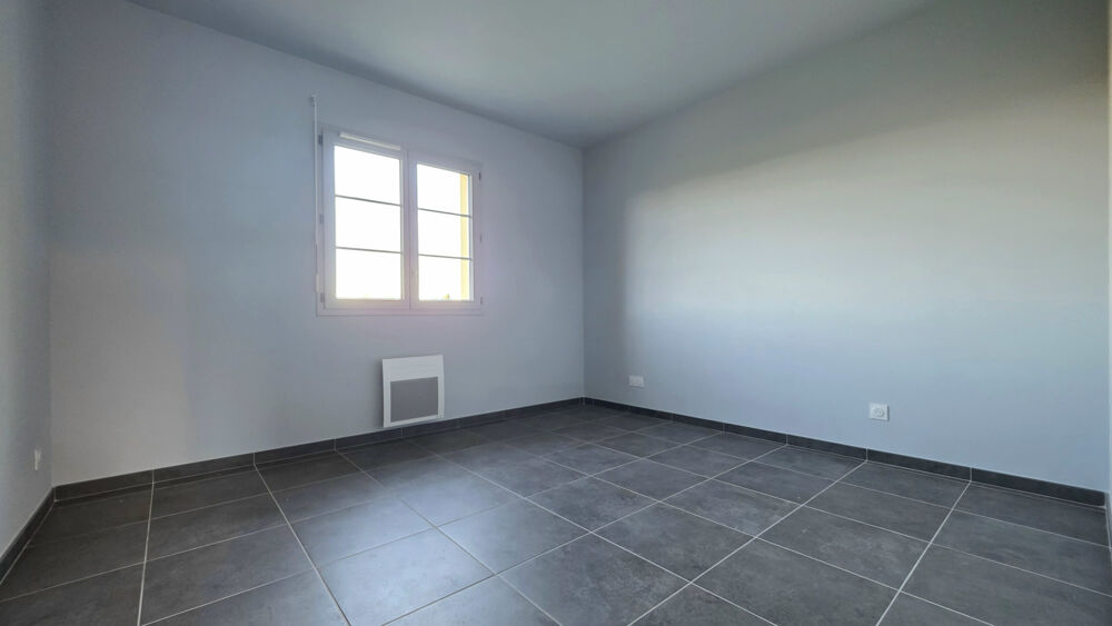 Vente Maison MAISON DE PLAIN PIED T4 - 87M2 CONSTRUITE EN 2023, PROCHE DES COMMERCES / EAUZE Eauze