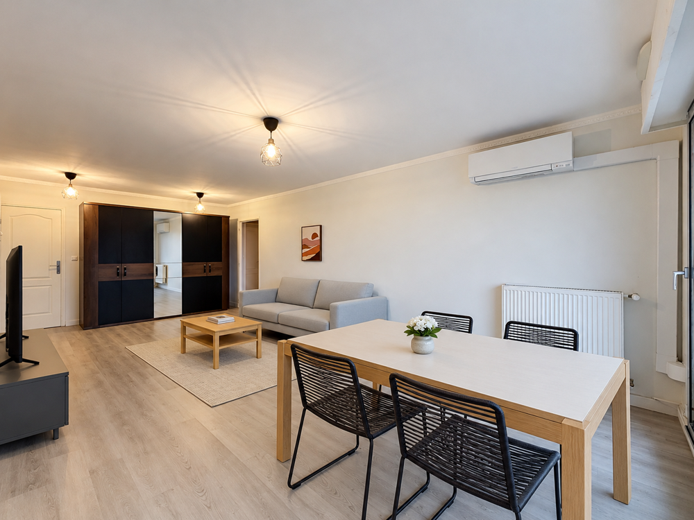 Location Appartement Vénissieux   Appartement T4 meublé de 87 m2   3 chambres, balcon et garages Venissieux