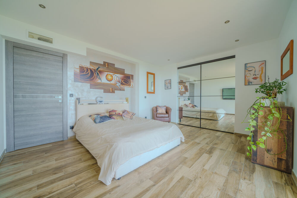 à vendre  Maison Saint-Jeannet (06640)