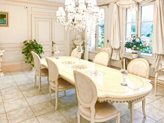  Propri�t�/ch�teau � vendre 11 pi�ces 390 m�