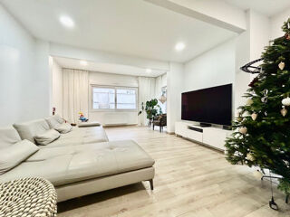  Maison � vendre 7 pi�ces 214 m�