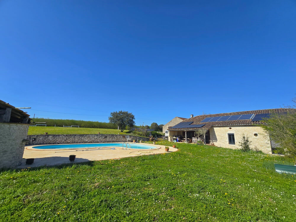 Vente Maison Bel ensemble en pierre - maison plain pied, studio indépendant, grange et Piscine sur 5000m2 Lacaussade