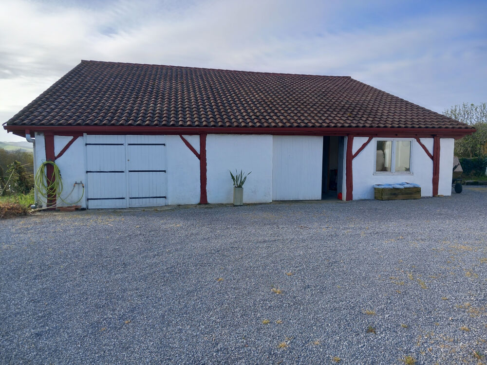 Vente Propriété/Château Immobilier de prestige : propriété à vendre à Urt Urt