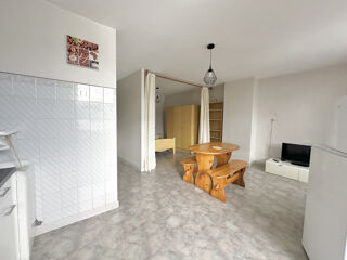 Location Appartement À louer   Appartement meublé 31 m2   Saint-Vallier St vallier