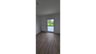  Appartement � louer  Chartres