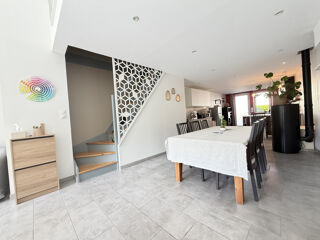  Maison à vendre 2 pièces 83 m²