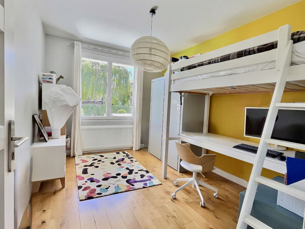 à vendre  Maison Divonne-les-Bains (01220)