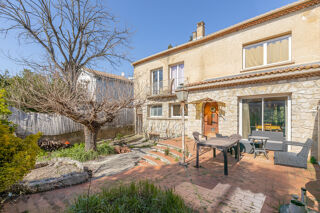  Maison à vendre 11 pièces 232 m²