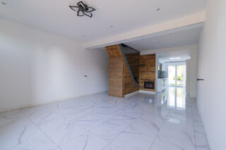  Maison à louer 4 pièces 95 m²