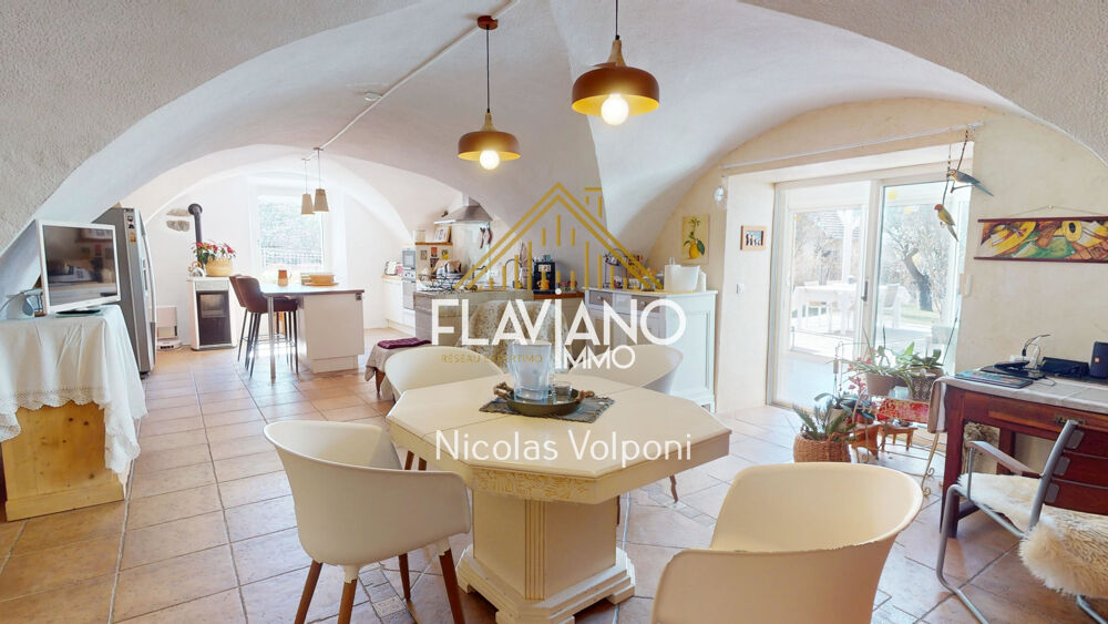 Maison 315 m2
