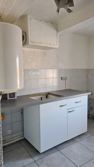  Appartement à louer 2 pièces 38 m²