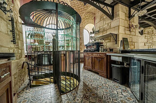  Immeuble � vendre 2000 m�