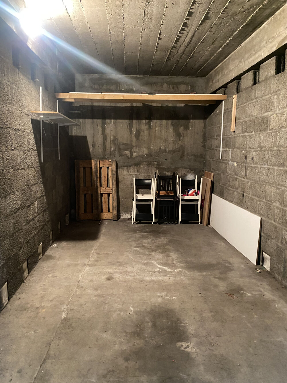 Vente Parking/Garage Grand garage de 15m2 avec électricité + prise - secteur Centre-Deux St etienne
