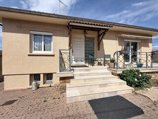  Maison à vendre 10 pièces 200 m²