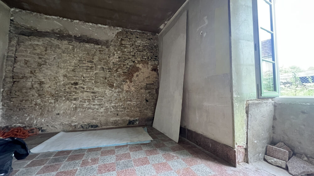Vente Maison Maison à rénover avec dépendance et grenier aménageable   Blannay, à 12 min d'Avallon Blannay