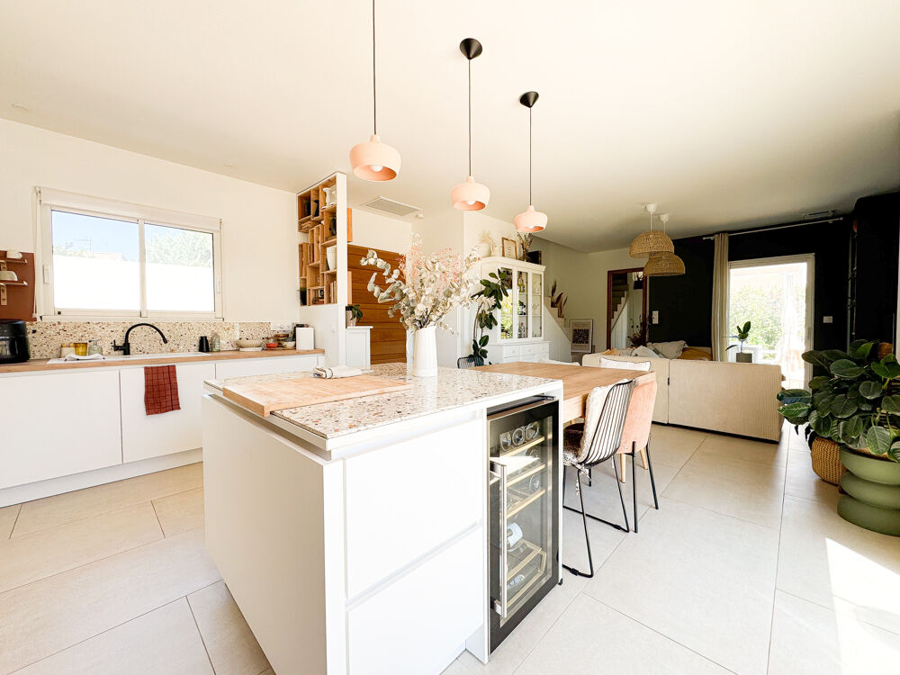 Maison 4 pièces de 94m2 sur une parcelle de 347m2