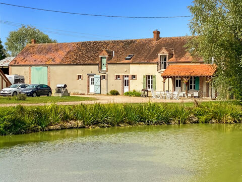   COURTEMAUX Maison - 10 pi�ce(s) - 224 m�