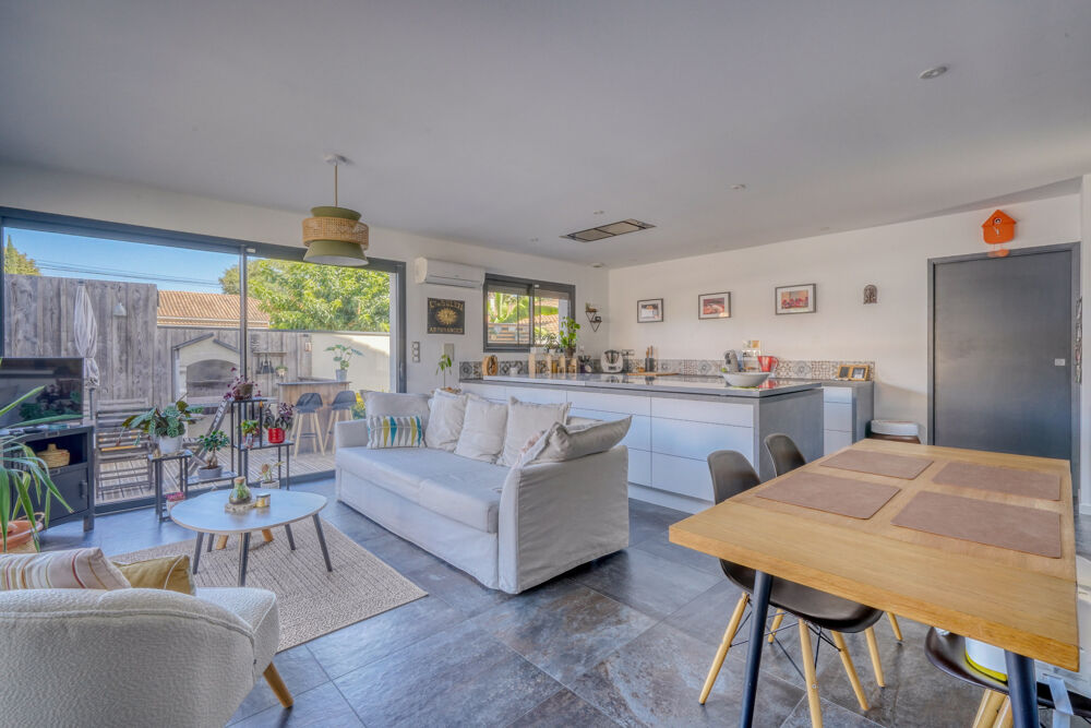 Vente Maison Maison 4 pièces de 102m2 sur parcelle de 365m2 Arsac
